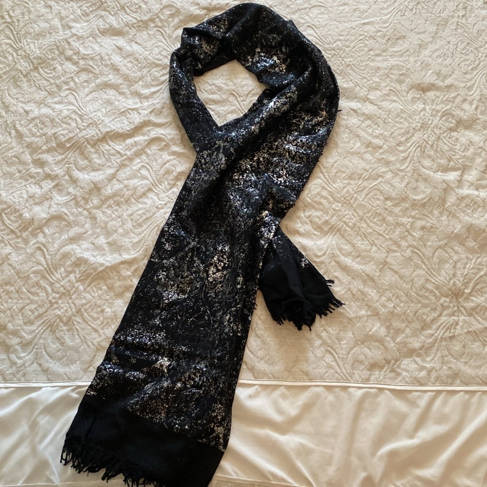 Bajra metallic printed scarf